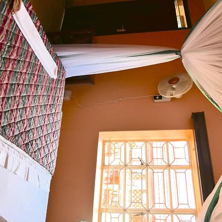 阿卡恰城市住宿加早餐旅馆 坎帕拉 外观 照片